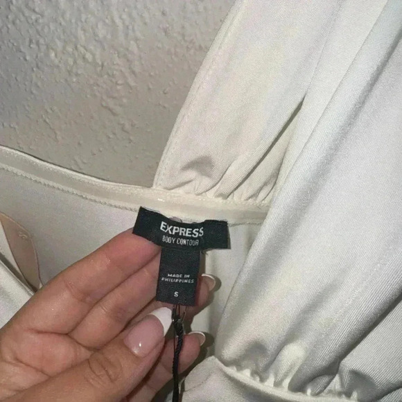 Express Body Contour Compression One Shoulder Twist Thong Bodysuit - Small - Picture 9 of 9